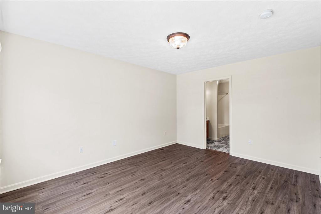 321 3RD STREET