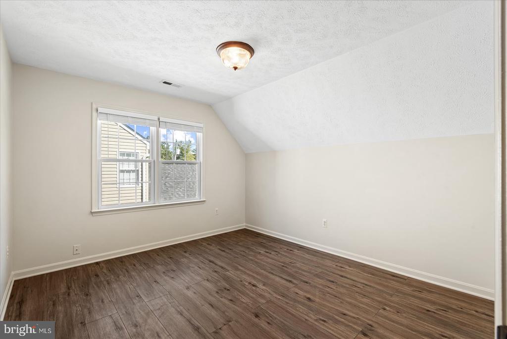 321 3RD STREET
