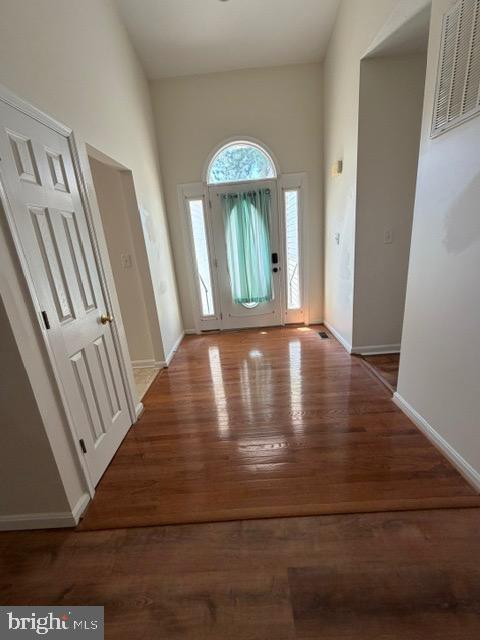 211 DOGWOOD AVENUE
