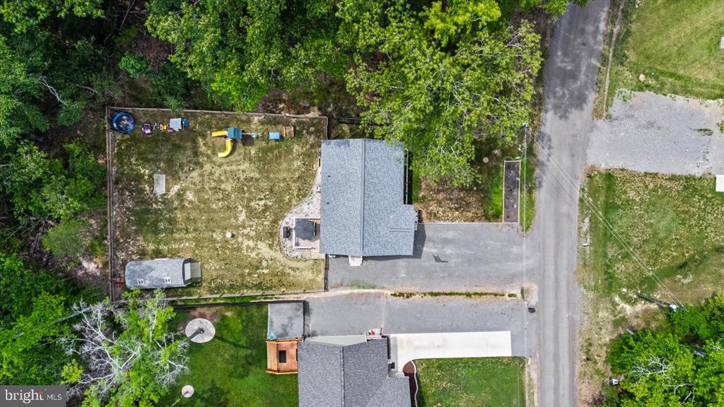 284 SHOREWOOD DRIVE