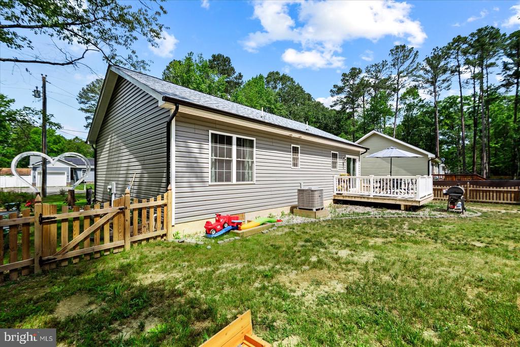 284 SHOREWOOD DRIVE