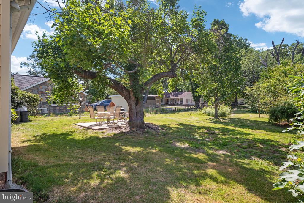 3304 RIVERVIEW DRIVE