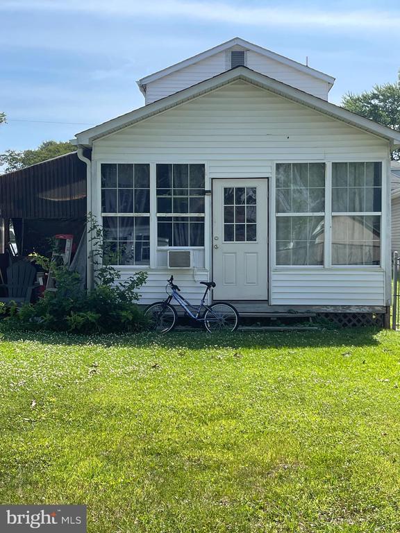 219 LOSSING AVENUE