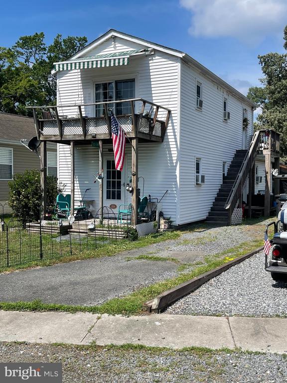219 LOSSING AVENUE