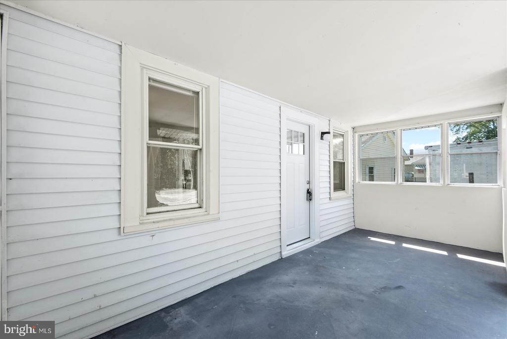 58 LONGFIELD ROAD