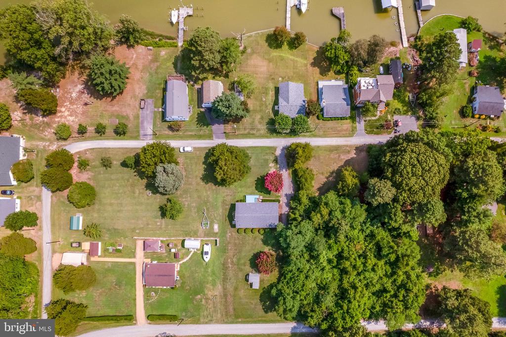 827 TRAVELERS REST