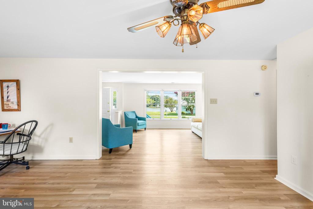 827 TRAVELERS REST
