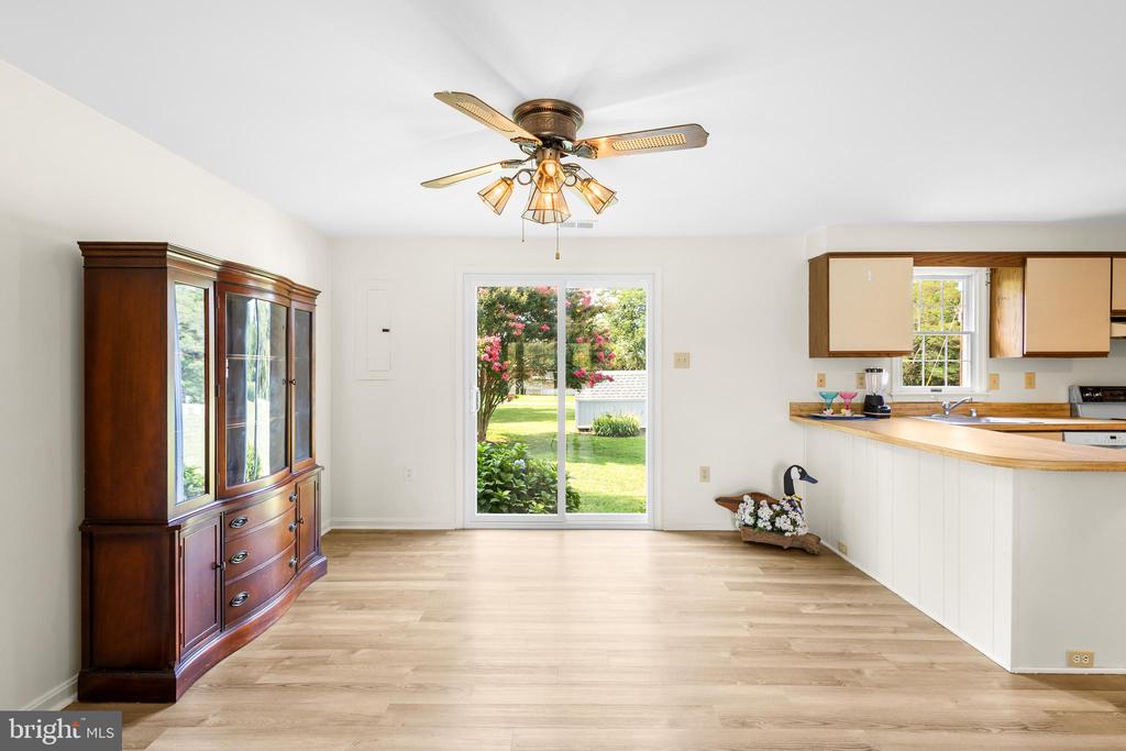 827 TRAVELERS REST