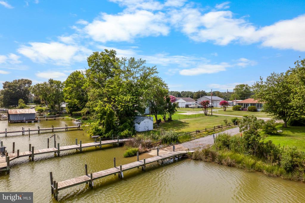 827 TRAVELERS REST