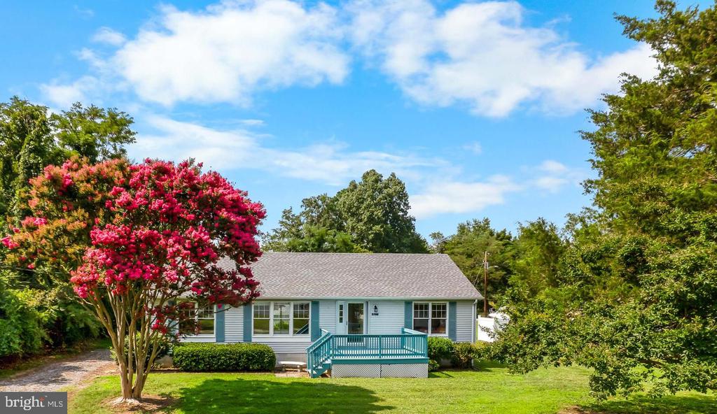 827 TRAVELERS REST