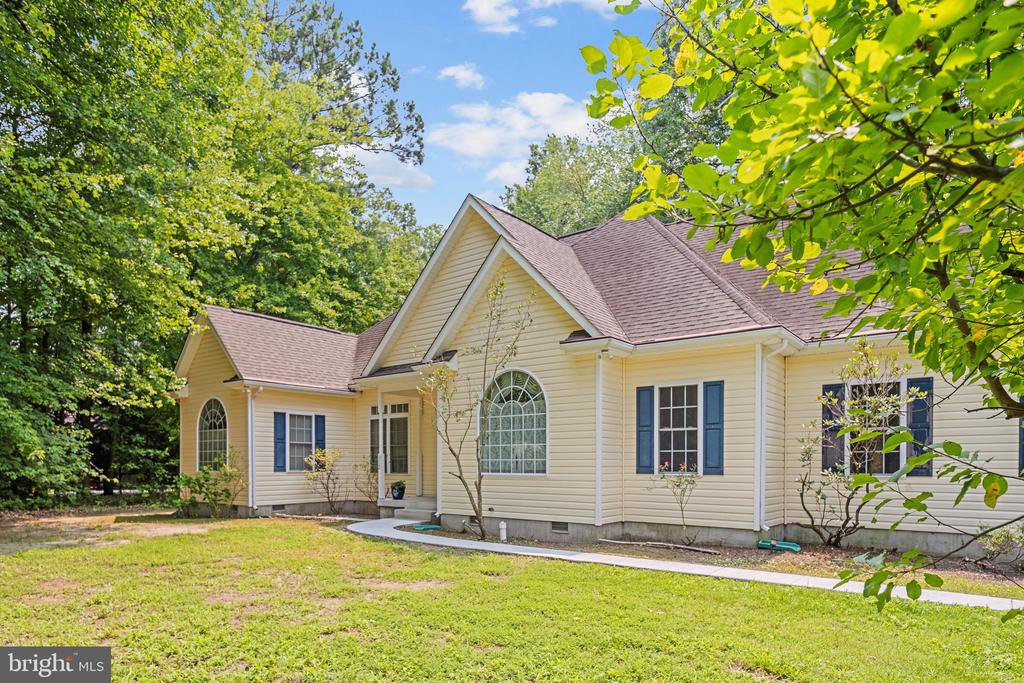 112 STRATFORD CIRCLE