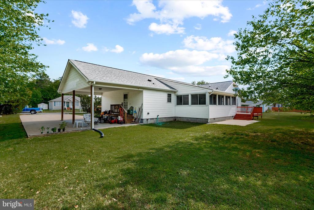 107 BONNIE DEL DRIVE