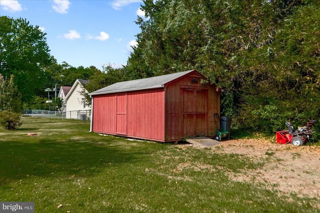 107 BONNIE DEL DRIVE