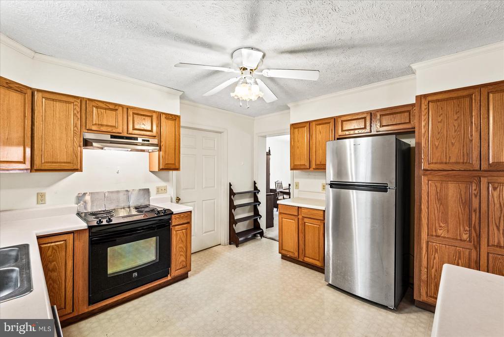 107 BONNIE DEL DRIVE
