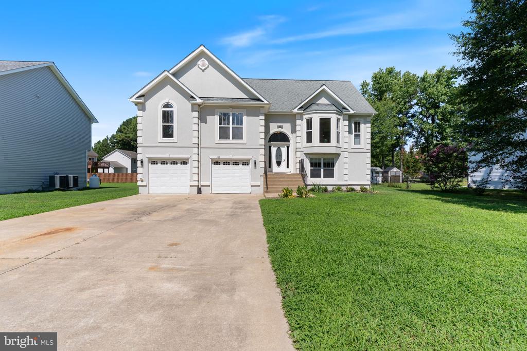 203 FOREST AVENUE