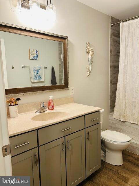 119 N CEDAR LANE Unit: STREET