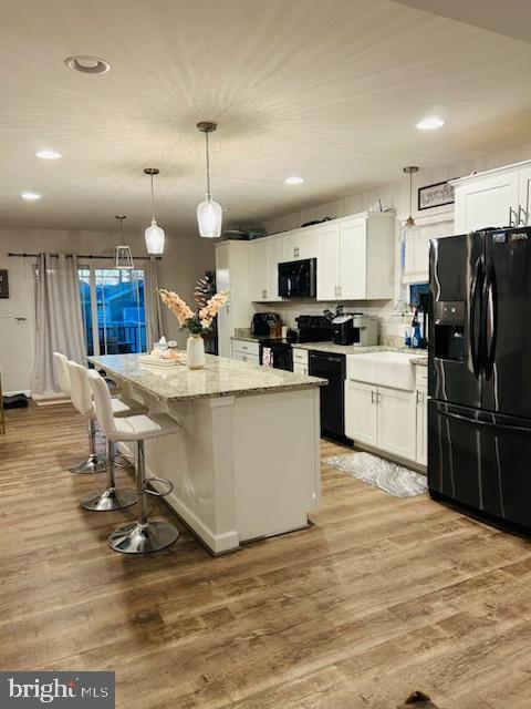 119 N CEDAR LANE Unit: STREET