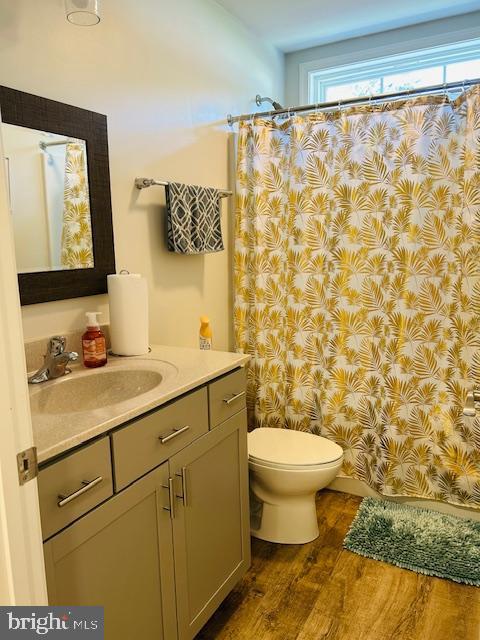 119 N CEDAR LANE Unit: STREET