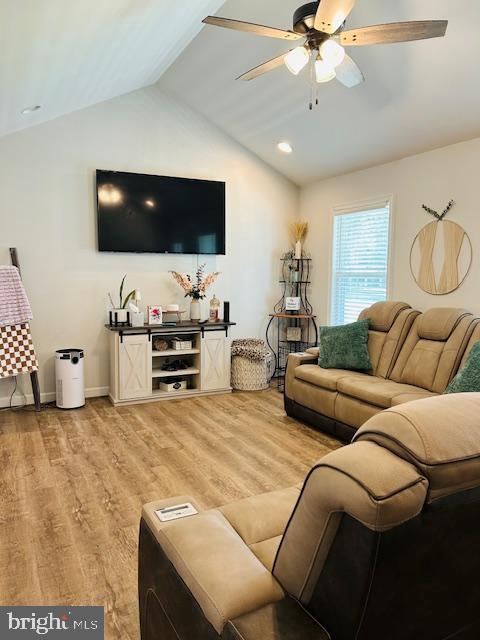119 N CEDAR LANE Unit: STREET