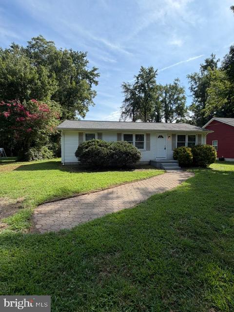 1562 LAKEVIEW DRIVE