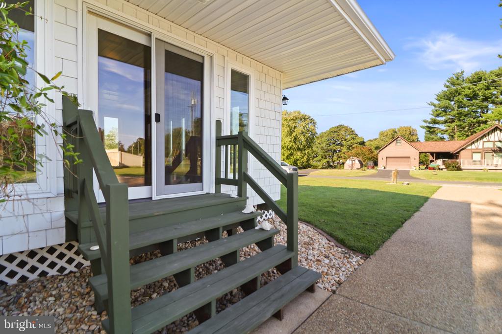 155 PEARSON DRIVE