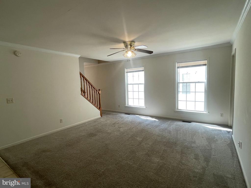 245 7TH STREET