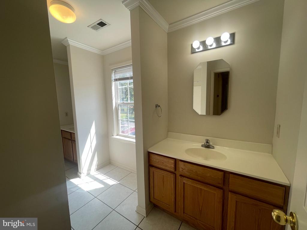 245 7TH STREET