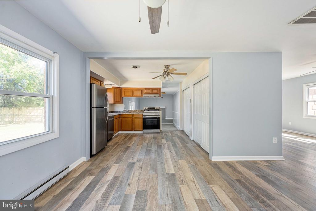 239 DARL CIRCLE