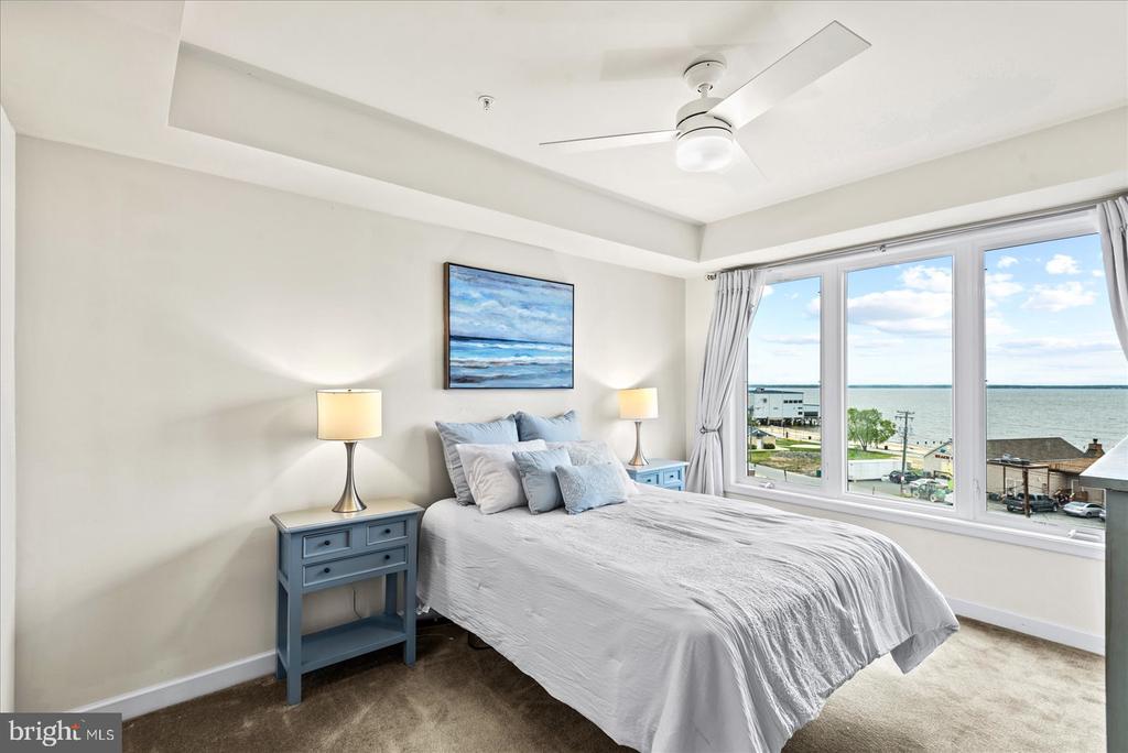103 N IRVING AVENUE Unit: 406