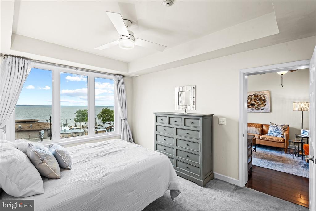 103 N IRVING AVENUE Unit: 406