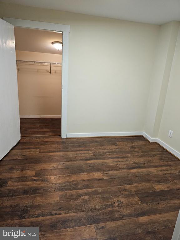 28 E PALL MALL