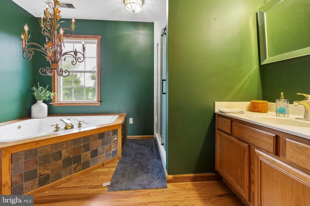 1817 MARYS SHADY LANE