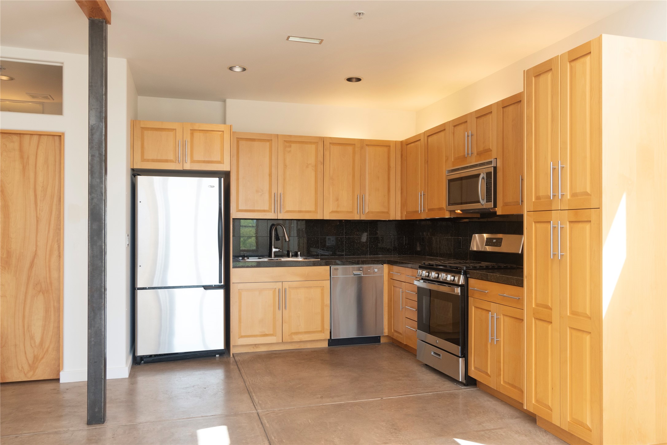 1012 Marquez Place 107 B