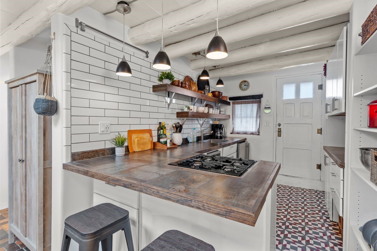634 Garcia Street 17