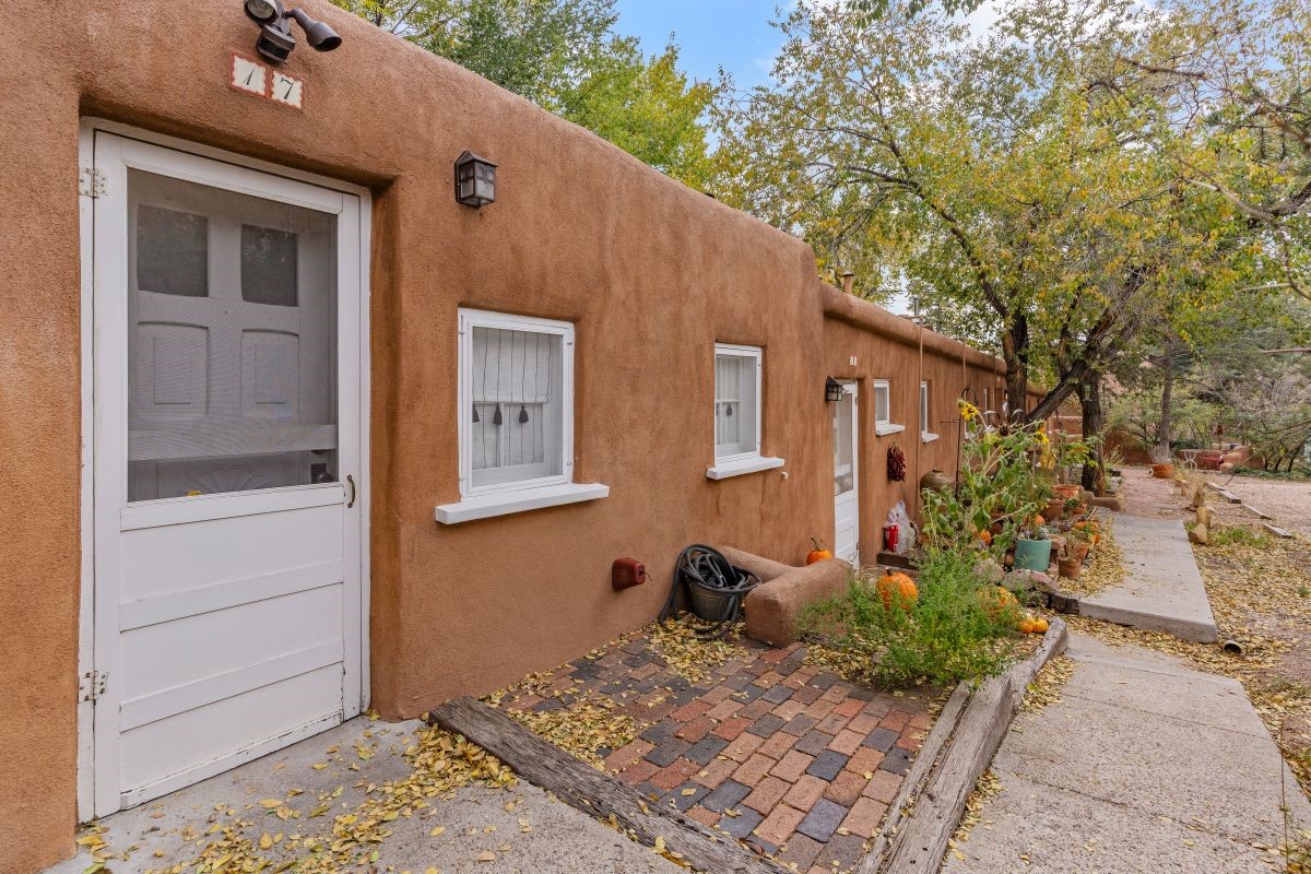 634 Garcia Street 17