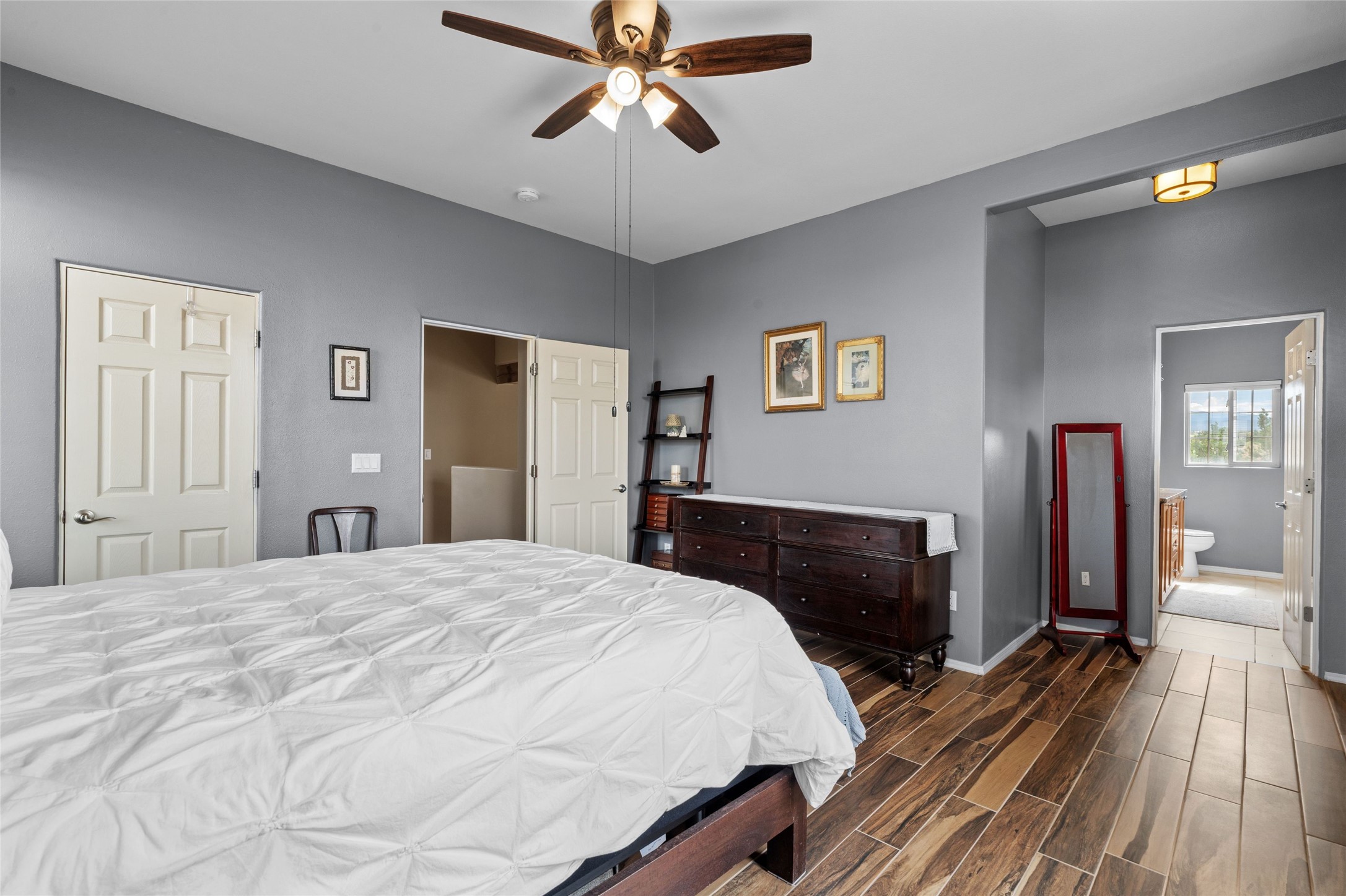 4417 Autumn Leaf Lane