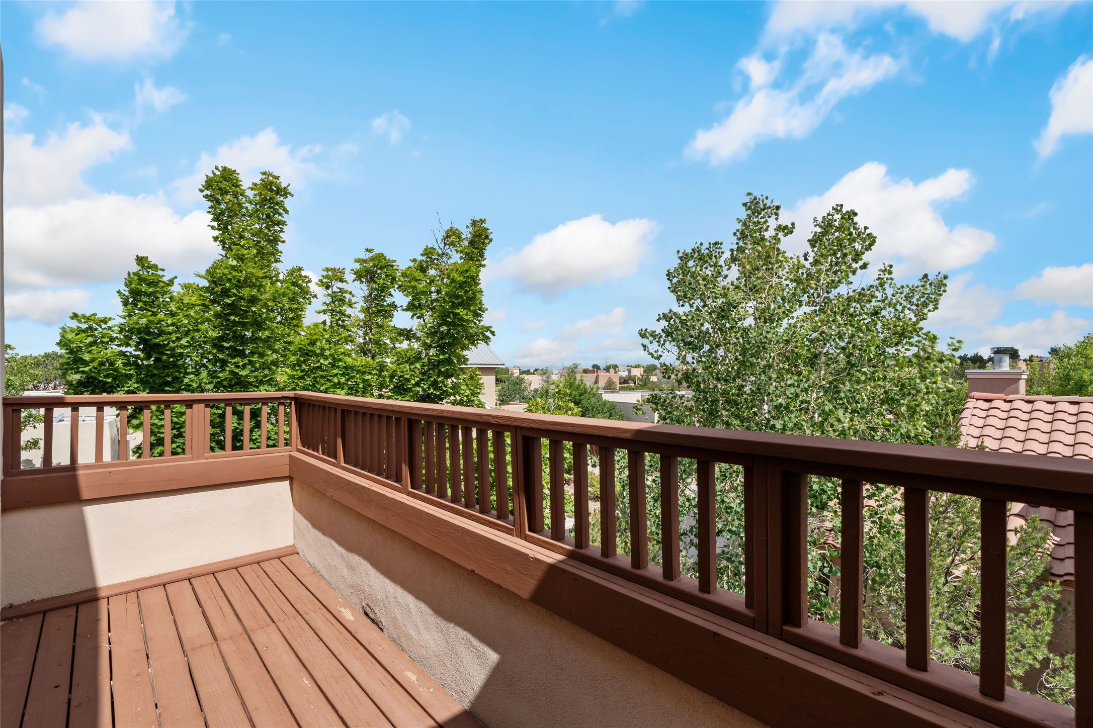 4417 Autumn Leaf Lane