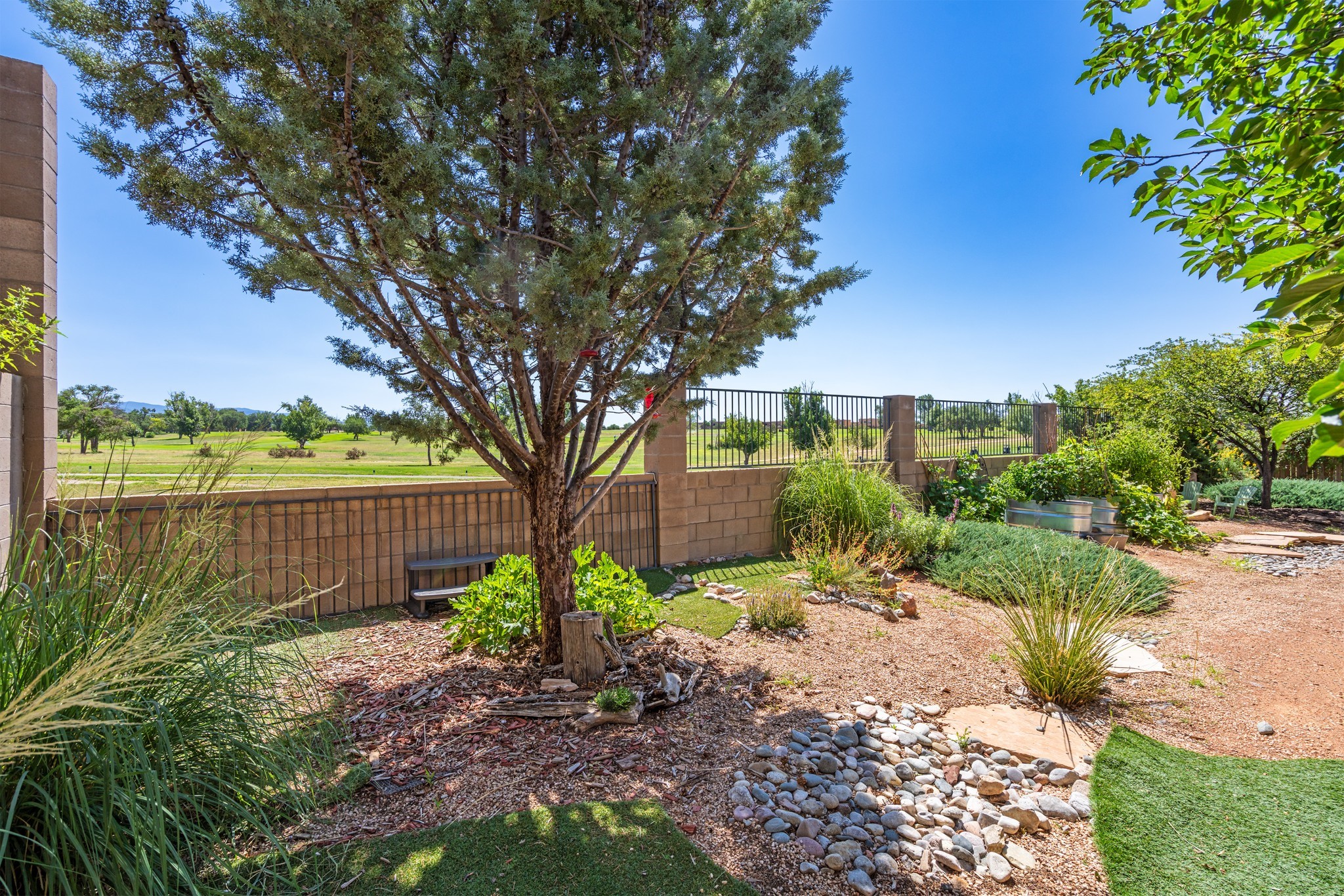 6450 Paseo del Sol