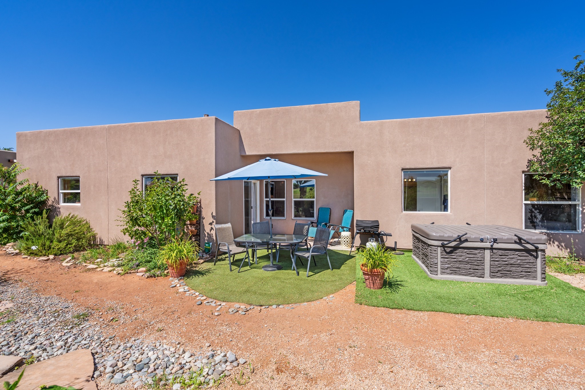 6450 Paseo del Sol
