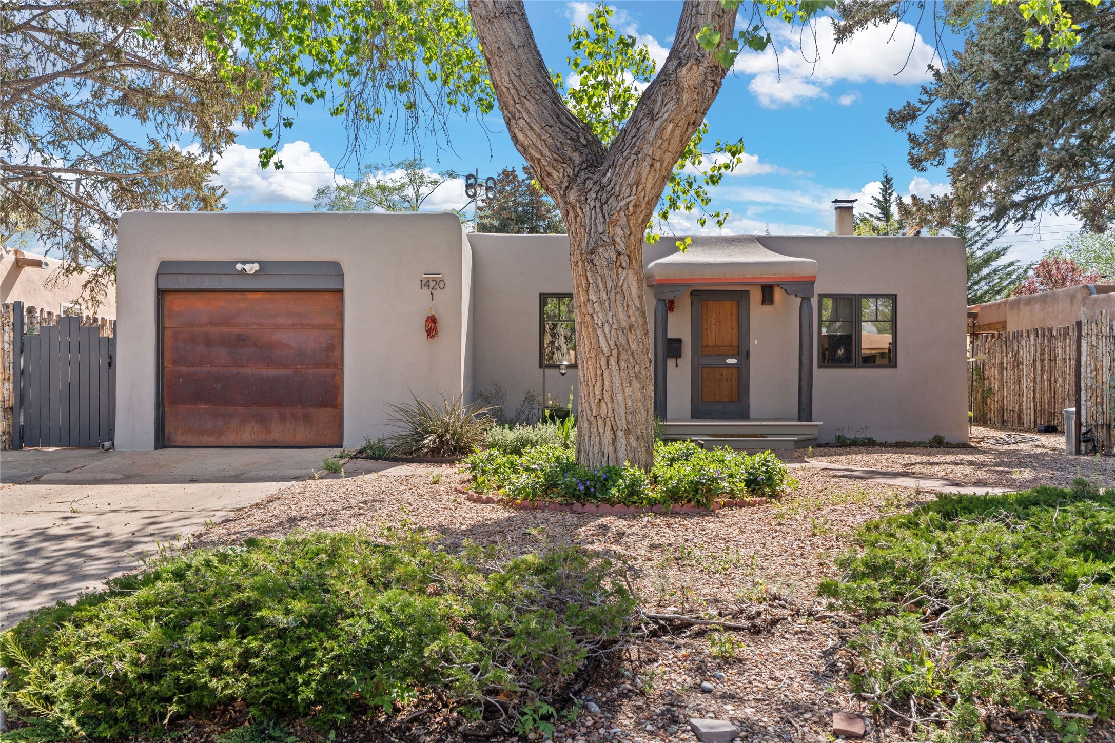1420 Santa Cruz Drive