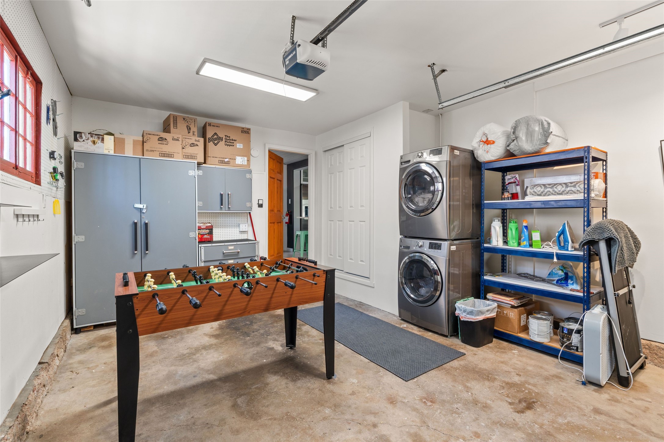 1420 Santa Cruz Drive