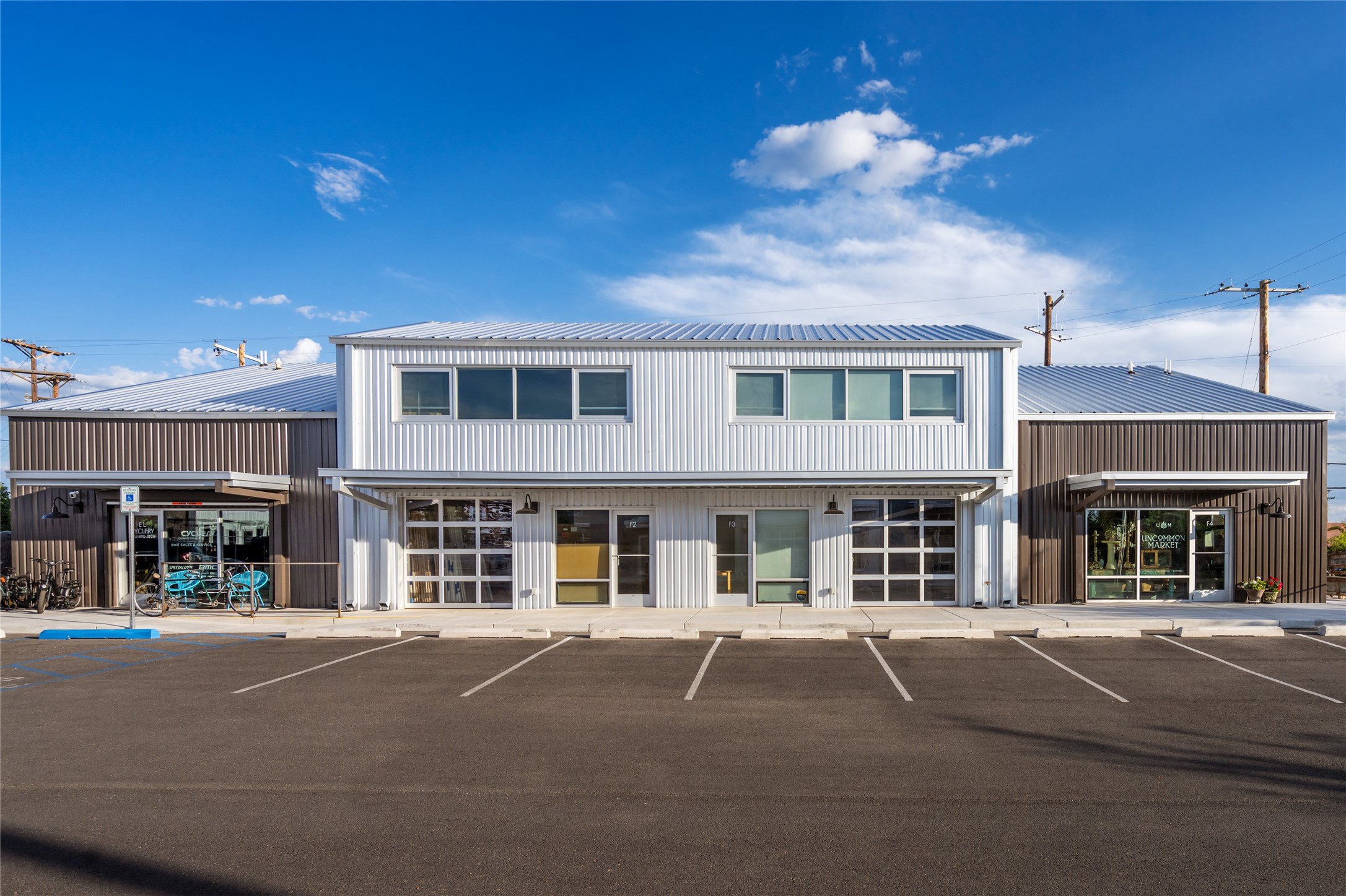 1189 Parkway Drive D4