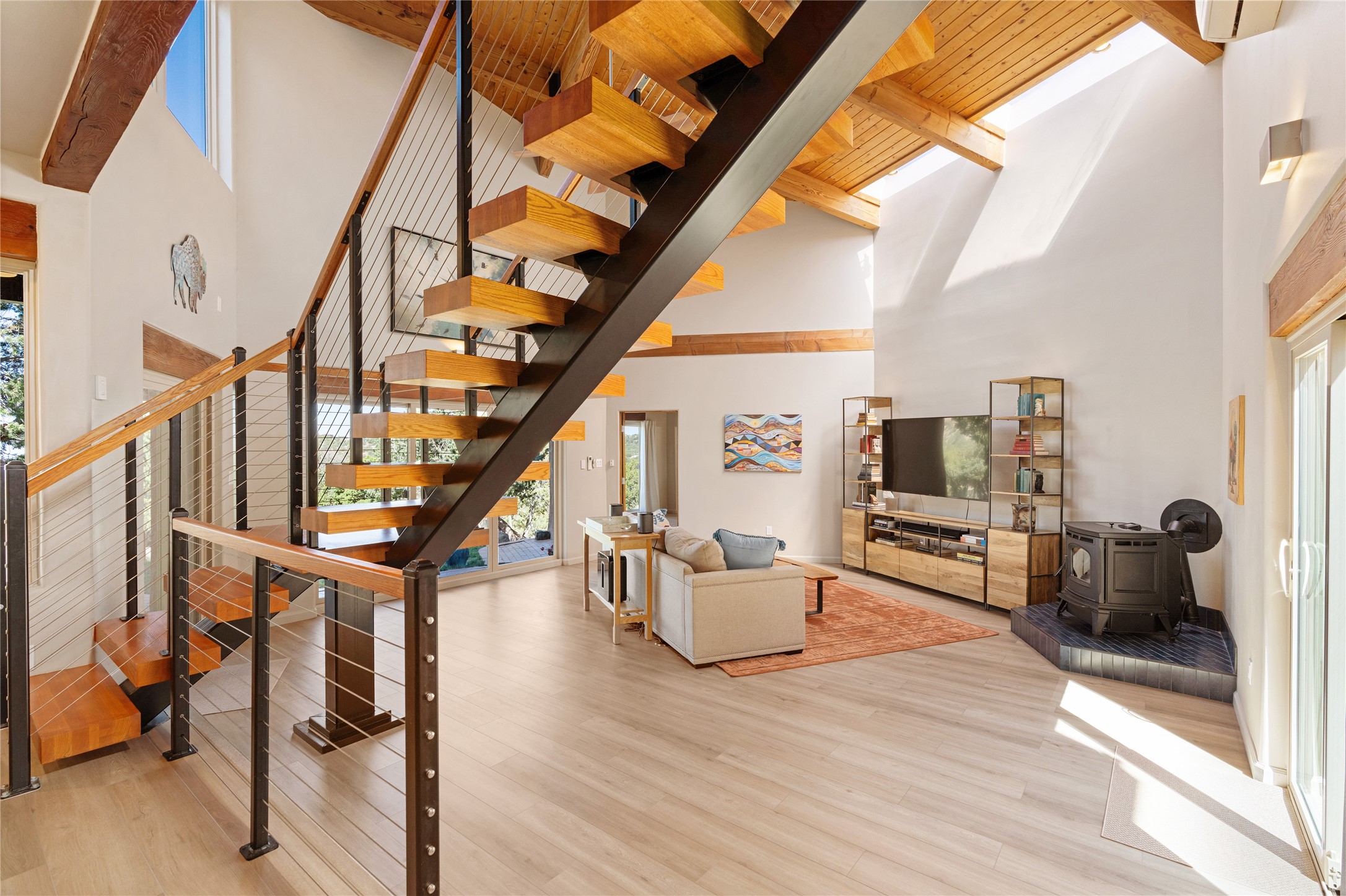 22 Sunlit Drive E