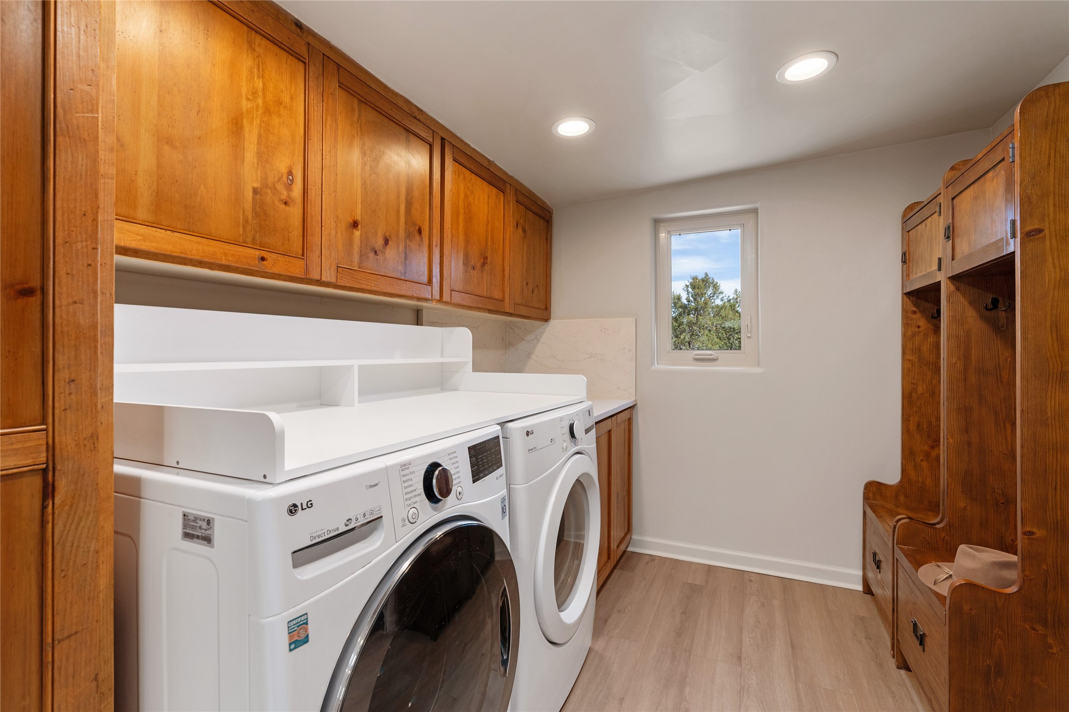22 Sunlit Drive E