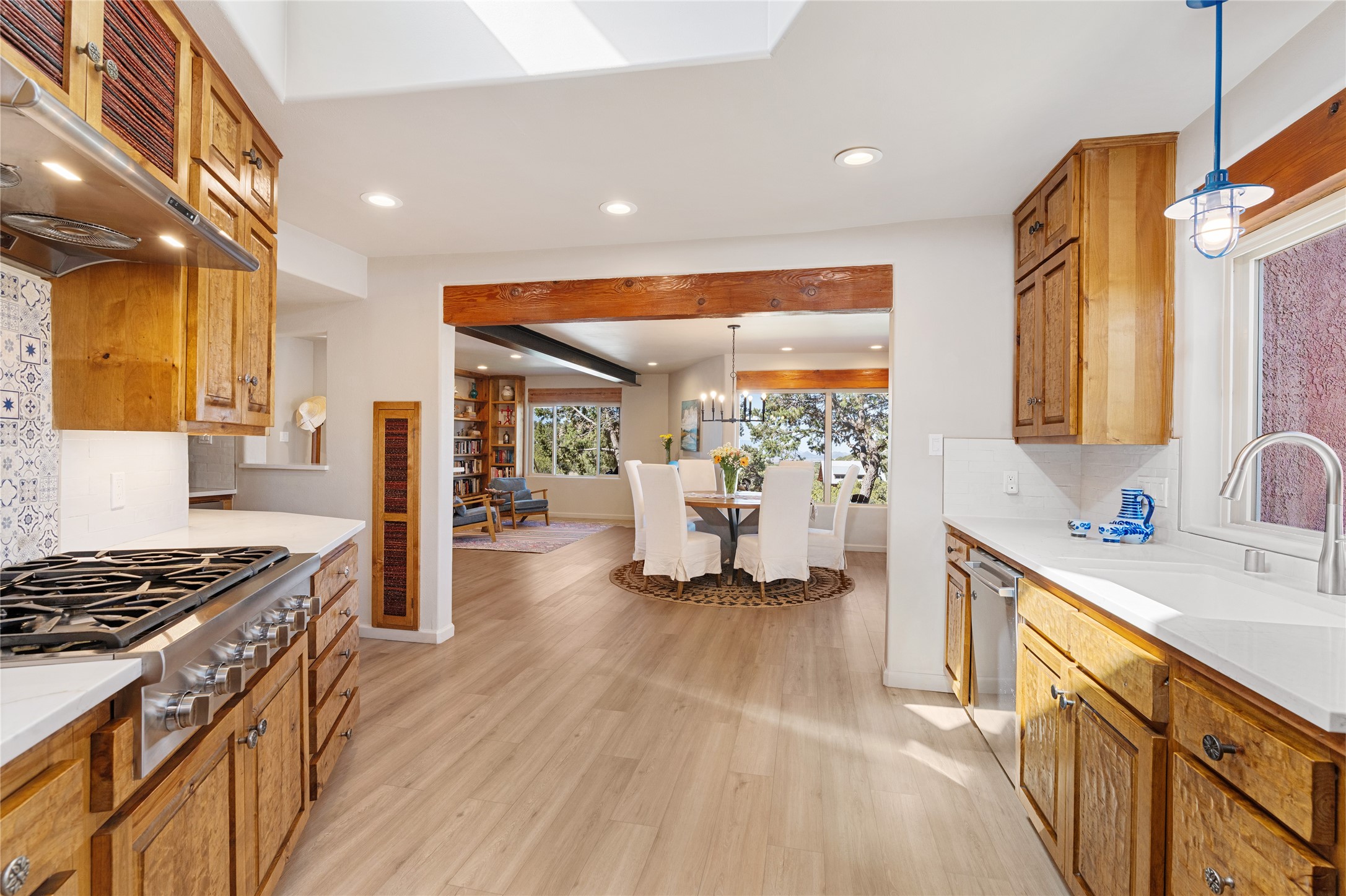 22 Sunlit Drive E