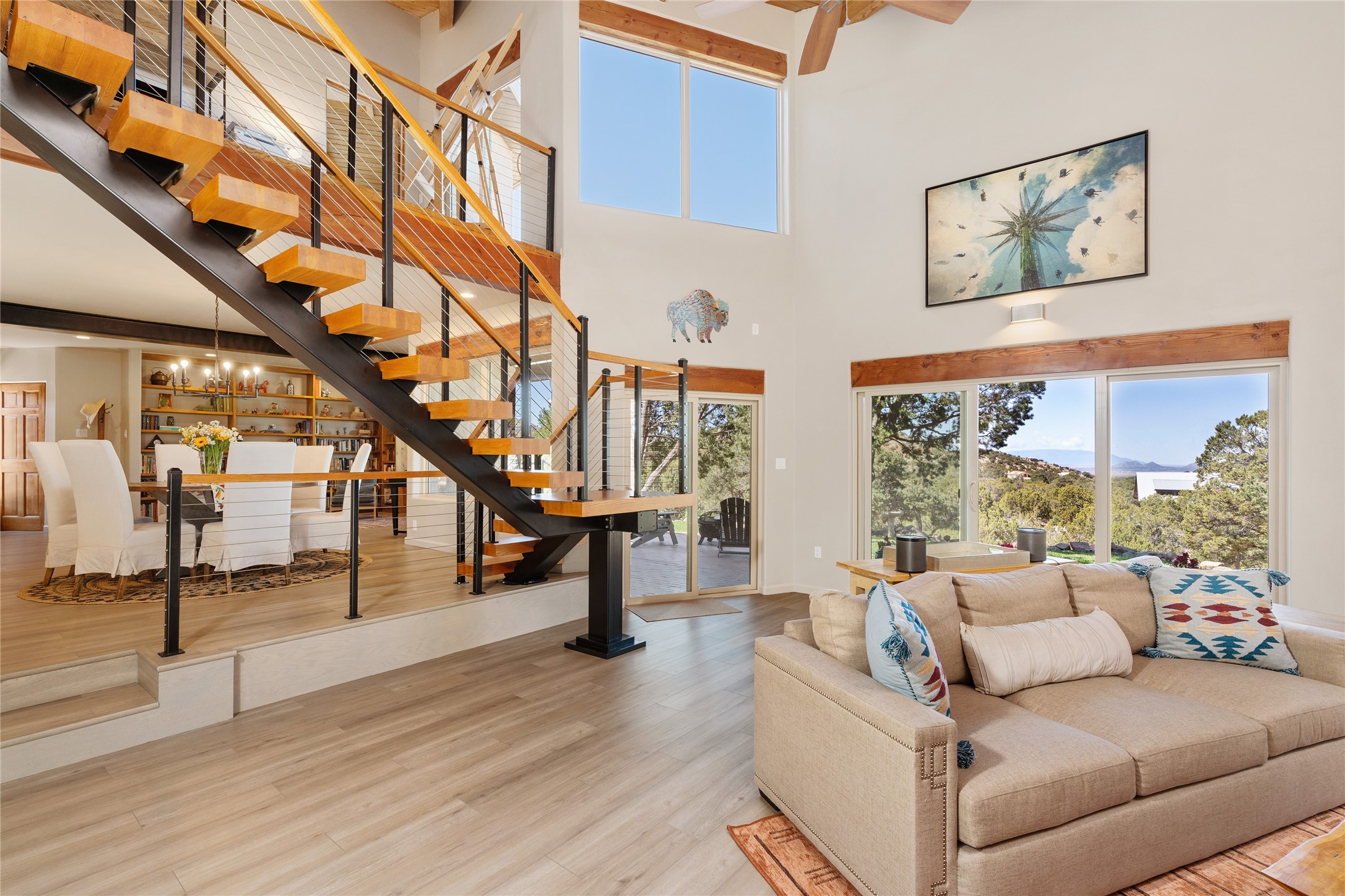 22 Sunlit Drive E