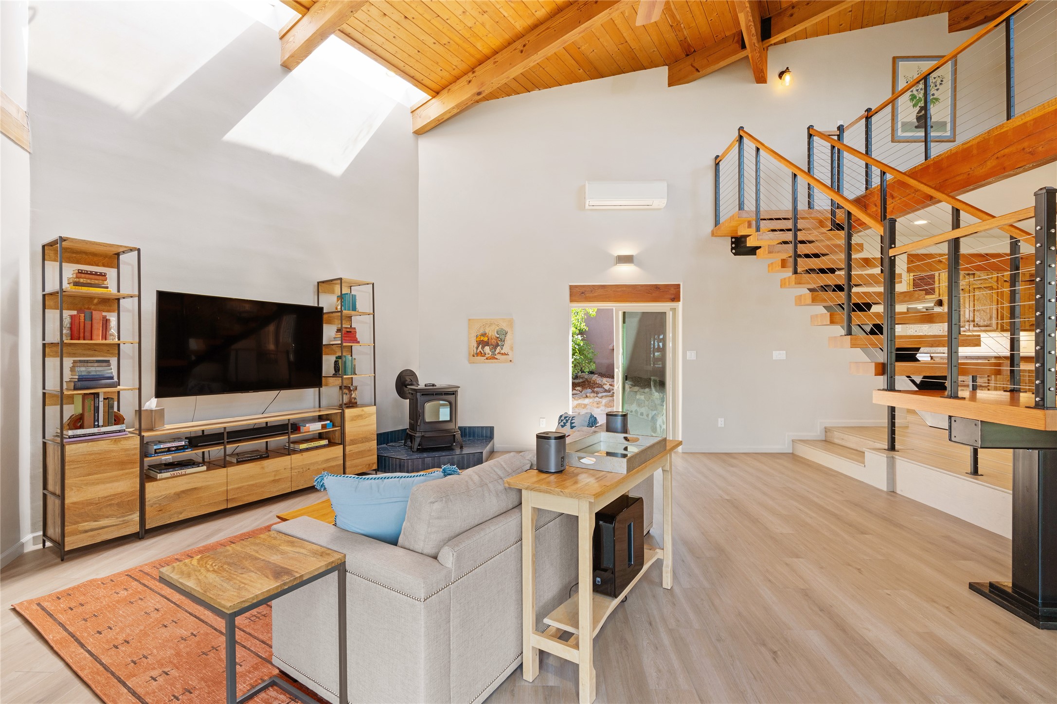 22 Sunlit Drive E