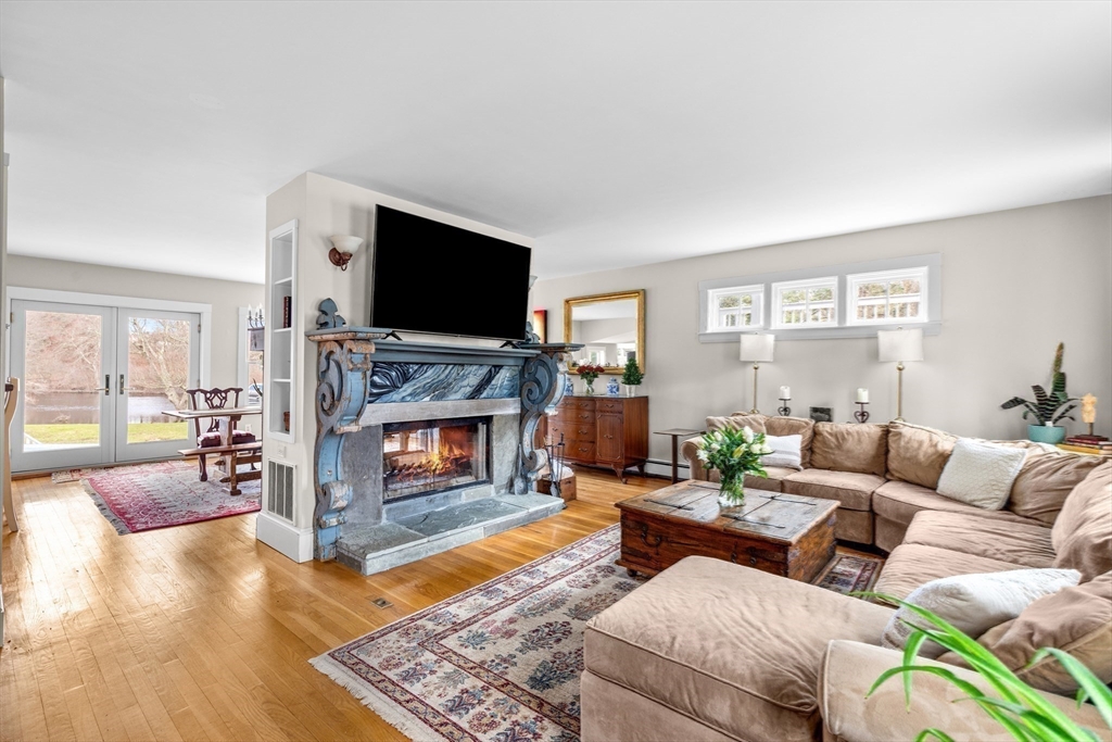 30 S River St