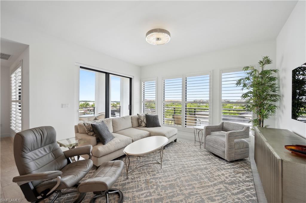 1111 Central AVE # 507