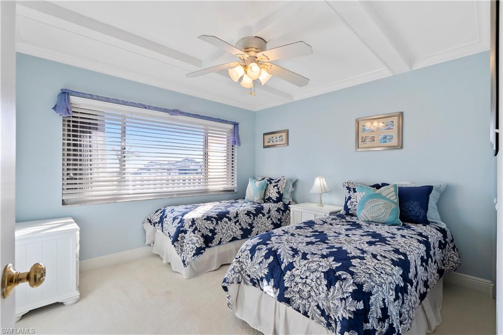 25900 Hickory BLVD # 405